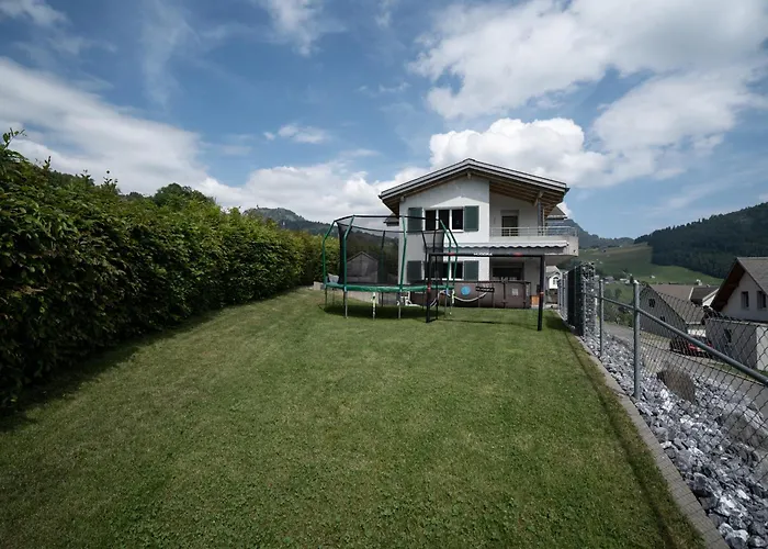 Haus Gmuer 2 - Mit Gemeinschaftsbereichen Lägenhet *