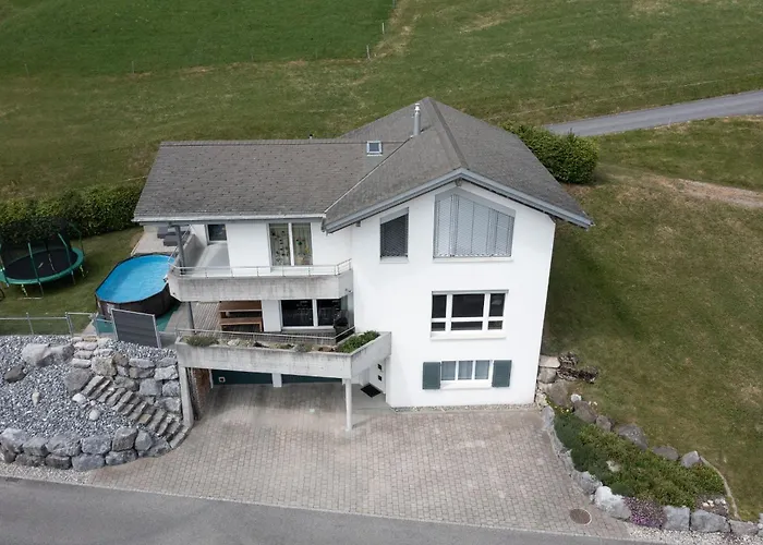 Haus Gmuer 2 - Mit Gemeinschaftsbereichen Daire *